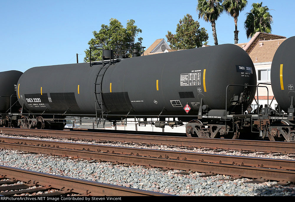 Ethanol tank car TAEX #2220